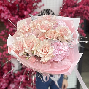 Букет пудровое сияние