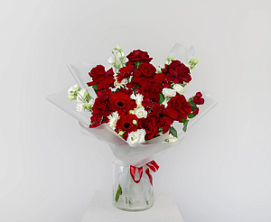 Букет алый акцент - фото-0